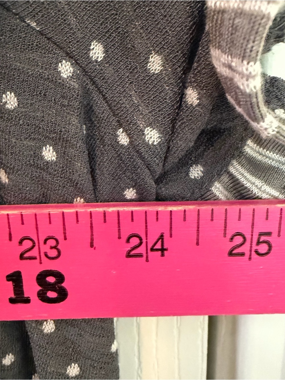 Rose & Olive Gray Polka Dot Ruffle Sleeve Top plus size 2x AA104 - Picture 4 of 6